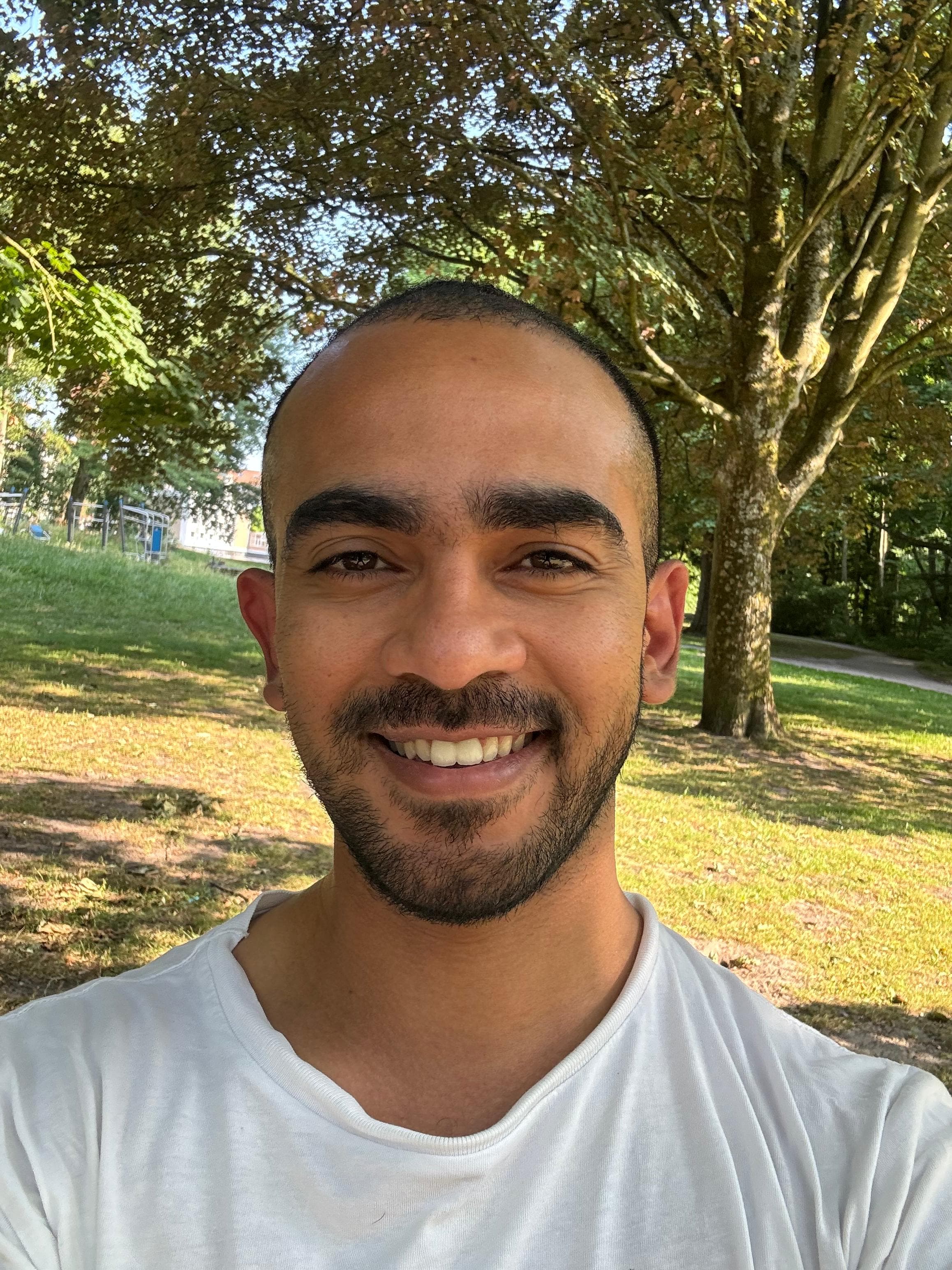 Amogh Jain headshot